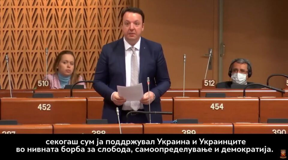 (ВИДЕО) Николоски од Стразбур: Македонците не се производ на комитерната ние сме посебен македонски народ