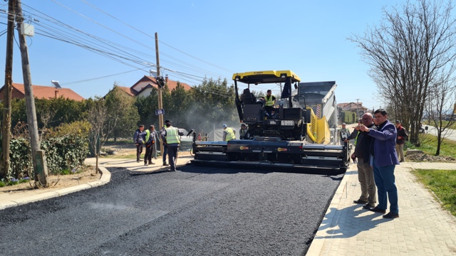 Интензивно се работи на реконструкција на улица „532” во општина Илинден