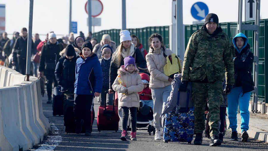 Во Полска од Украина од почетокот на војната избегале 2.437.000 луѓе