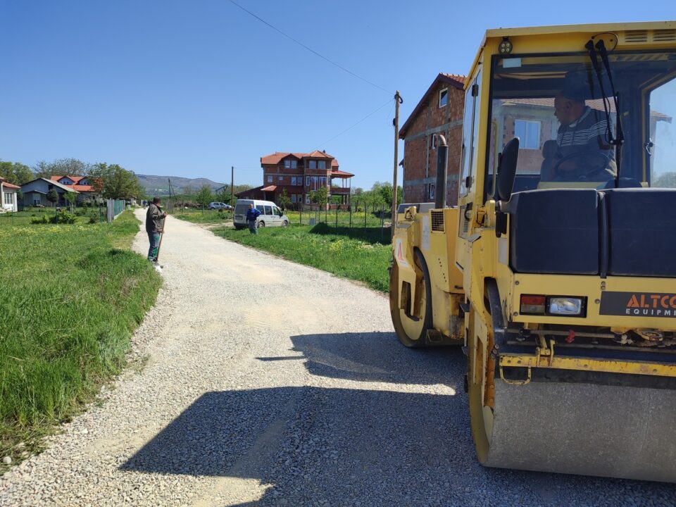 Во Општина Илинден продолжува подобрувањето на локалната патна инфраструктура