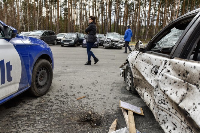 Зеленски предупреди за руска офанзива во источна Украина, обвини и за „маченички комори“