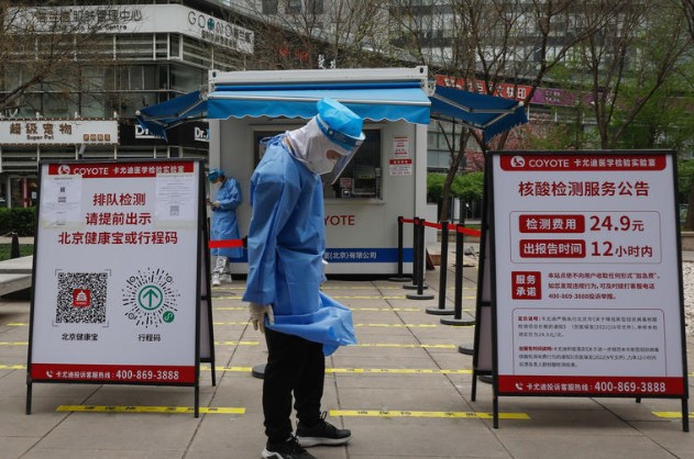 Во Шангај тројца починати од последици од Ковид-19