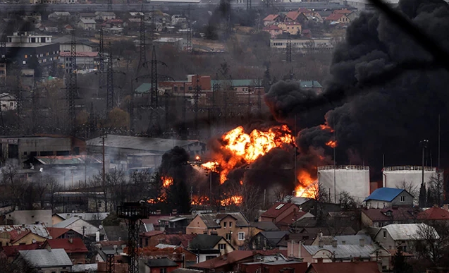 Серија експлозии во рускиот град Белгород, гори складиште за муниција