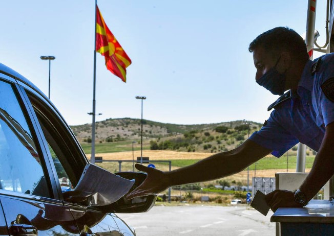Укинати ковид мерките за влез во Македонија