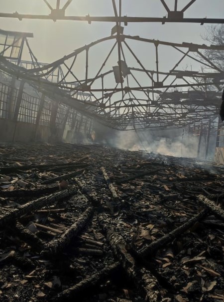 (ФОТО): Еве како изгледа внатрешноста на „Треска“ по големиот пожар