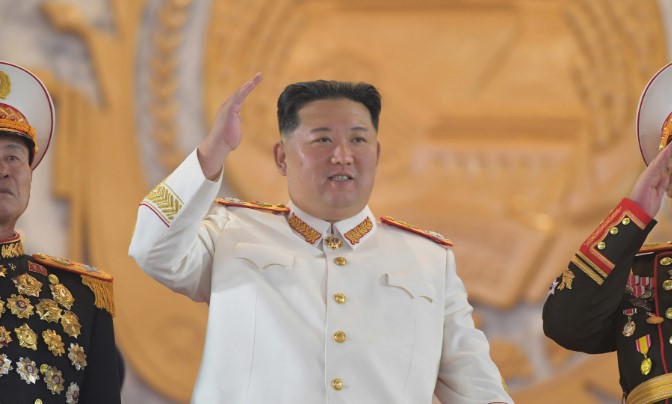 Ким Јонг-ун најави јакнење на севернокорејскиот нуклеарен арсенал