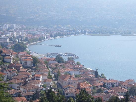 Бесплатен паркинг за Велигден во Охрид и во Струга