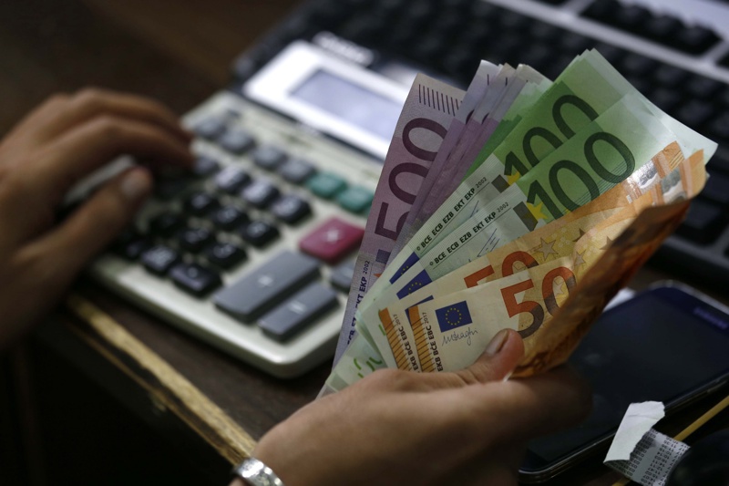 ВМРО ДПМНЕ: За само 3 години секој граѓанин задолжен за нови 1.250 евра