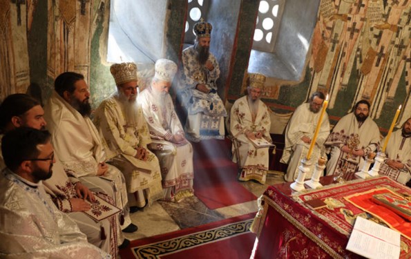 Српски медиуми: СПЦ на утрешниот сабор ќе ја признае Охридската архиепископија?