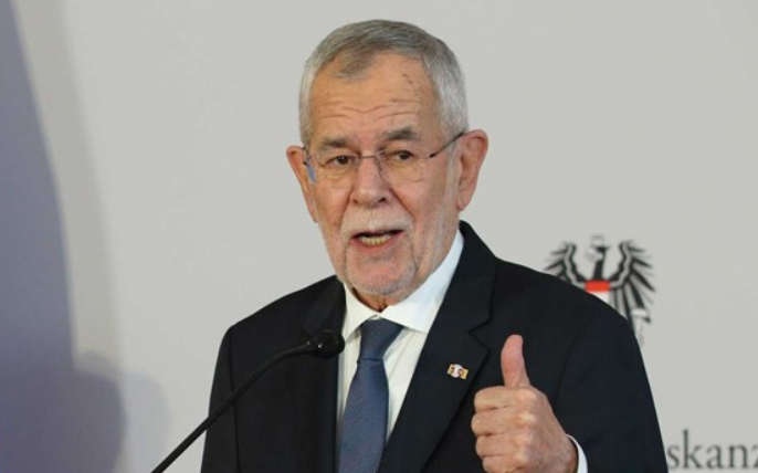 Австрискиот претседател ќе се кандидира за втор шестгодишен мандат