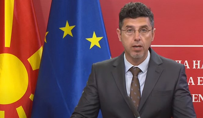 Арсовски: С. Македонија има поддршка од европските партнери за старт на преговорите, дијалогот со Софија продолжува