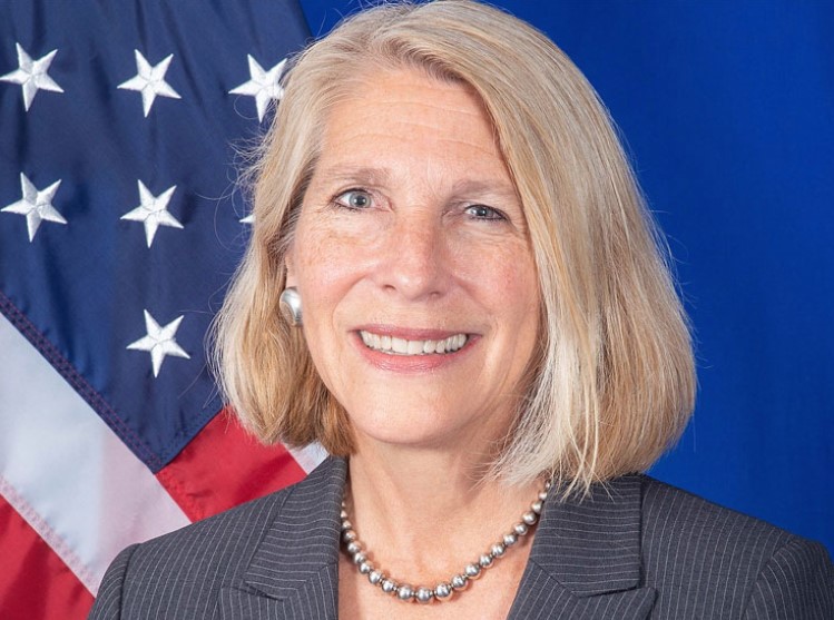 Заменик-државниот секретар на САД Карен Донфрид денеска и утре во посета на Бугарија