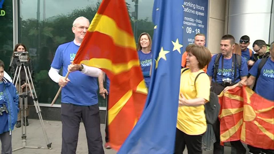 Планинарски марш до Водно по повод Европскиот ден на знамето