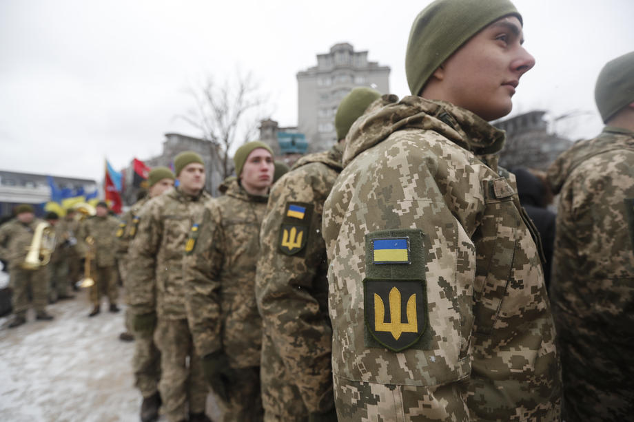Украина сака да вооружи милион луѓе
