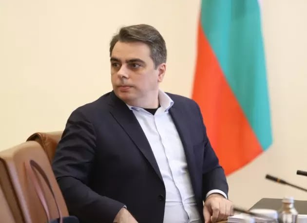 Бугарскиот вицепремиер Василев смета дека ЕУ треба да се разбере со Македонија, а не Бугарија