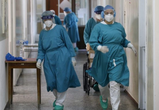 Предлог на словенечката Лекарска комора: На боледување до три дена без посета на лекар