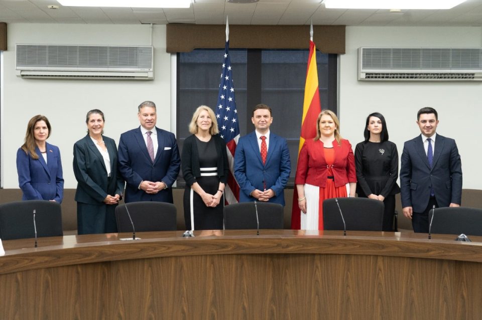 Започна Стратешкиот дијалог меѓу Македонија и САД