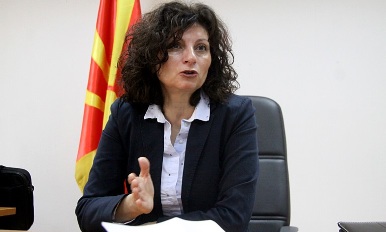 Македонски граѓани запишувале имот на функционери на нивно име, за што добиваат противуслуга