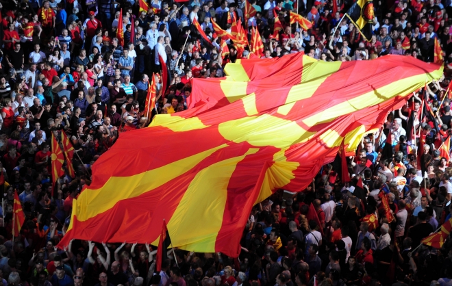ВМРО-ДПМНЕ ги повикува граѓаните да понесат државно знаме на протестот – народот дели исти проблеми, да се обединиме во промените