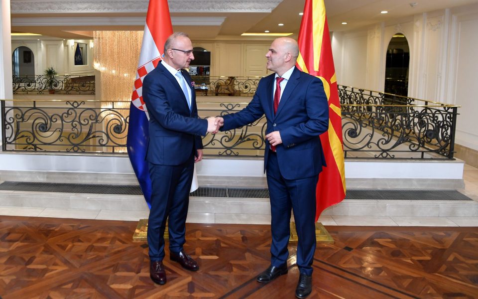 Ковачевски – Грлиќ Радман: Долгоочекуваниот исчекор во евроинтеграциите на Македонија е заслужен и е потребен и на ЕУ