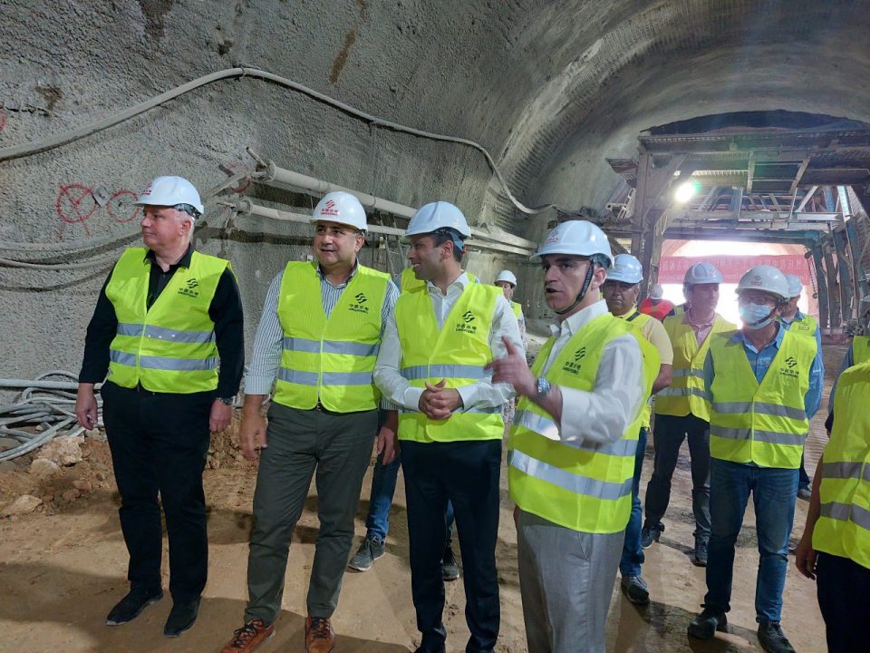 (ФОТО) Пробиен е еден од двата тунела на експресниот пат Градско – Прилеп