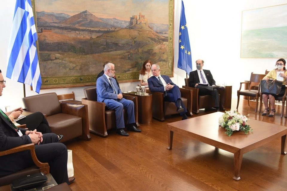 Продолжува активната поддршка на Грција за европската интеграција на Македонија