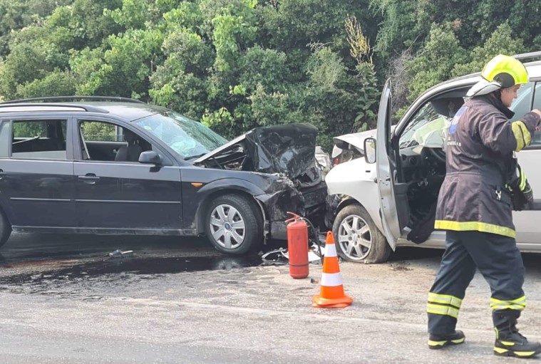 ТЕШКА СООБРАЌАЈКА: Тринаесет лица повредени во несреќа на патот Струмица – Валандово