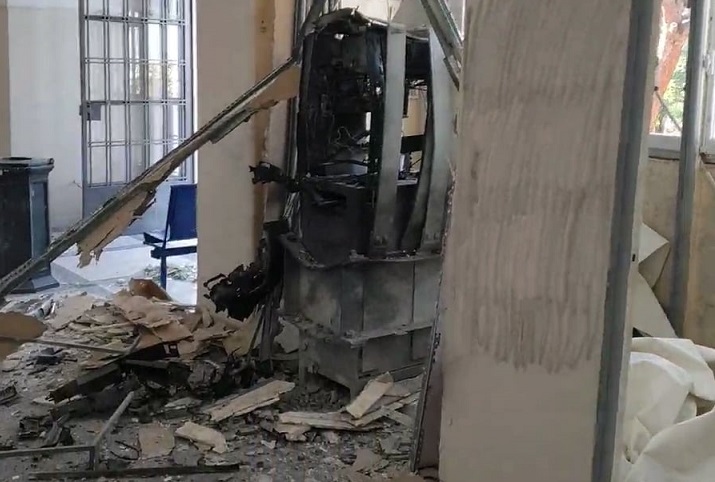 Поставена бомба во банкомат во атинска болница