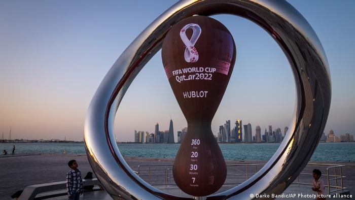 Половина од Германците се против учеството на репрезентацијата на СП 2022 во Катар