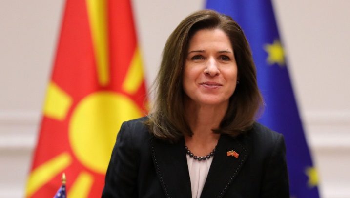 Кејт Брнз: Предлогот го штити интересот на Македонија во преговорите со ЕУ
