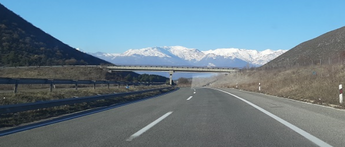 Бугарија објави тендер за дел од автопатот кон границата со Македонија