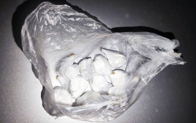 Приведен е дилер, прoнајден кокаин во Струмица