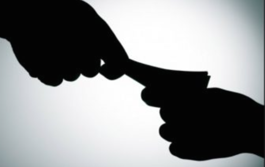 Кривична пријава за полициски службеник од Скопје за примање поткуп