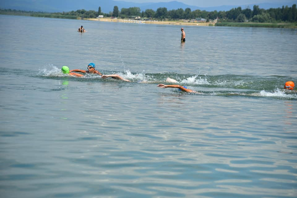 Илинденскиот пливачки маратон по 43. пат во водите на Охридското Езеро