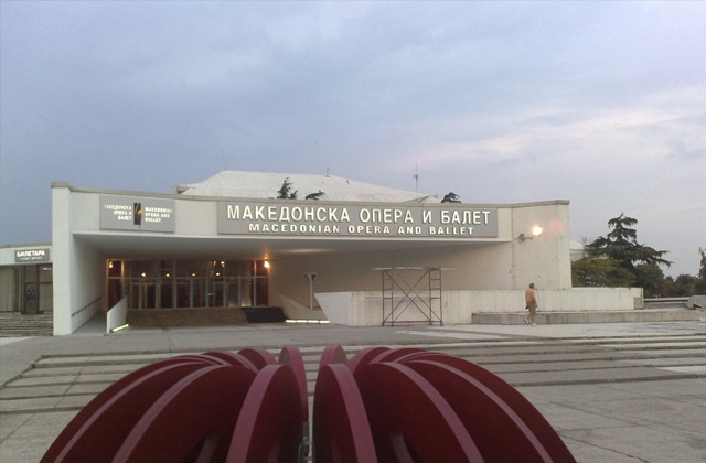 Македонската опера и балет во мрак поради лошото менаџирање на кадрите на СДСМ и ДУИ