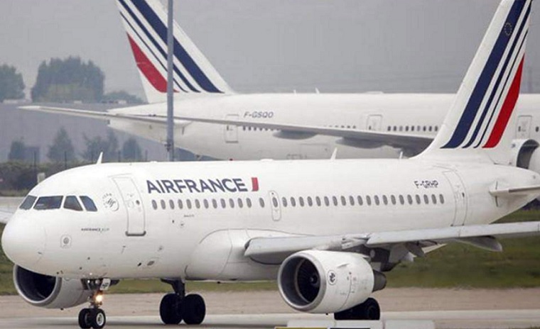 „Ер Франс“ в петок ќе откаже речиси половина летови поради штрајк на контролорите