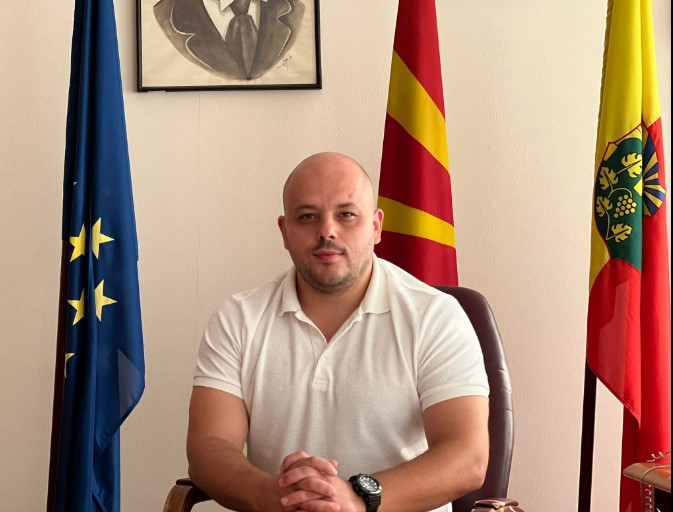 Костовски: Референдум за да ставиме крај за распродажбата на македонските национални интереси