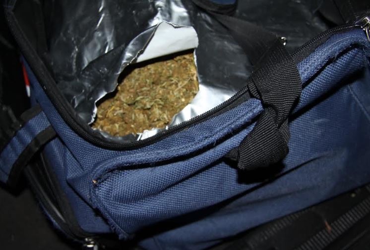 Пронајдена марихуана во автомобил на наплатна станица Сопот