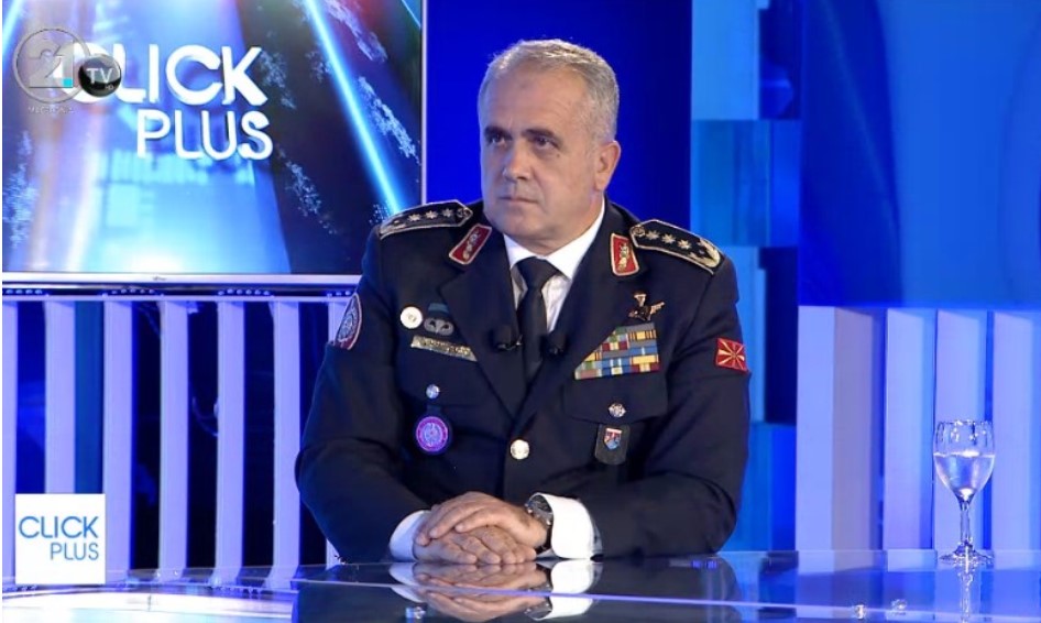 Генералот Ѓурчиновски објаснува како се запалило неговото возило во Косово
