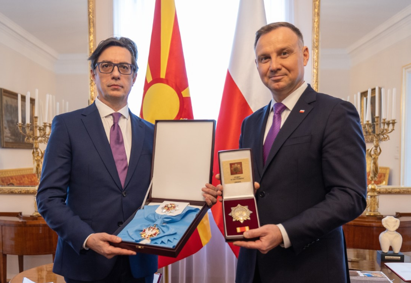 Претседателот Пендаровски во Варшава одликуван со Орден на Белиот Орел,  претседателот Дуда со Орден „8 Септември“