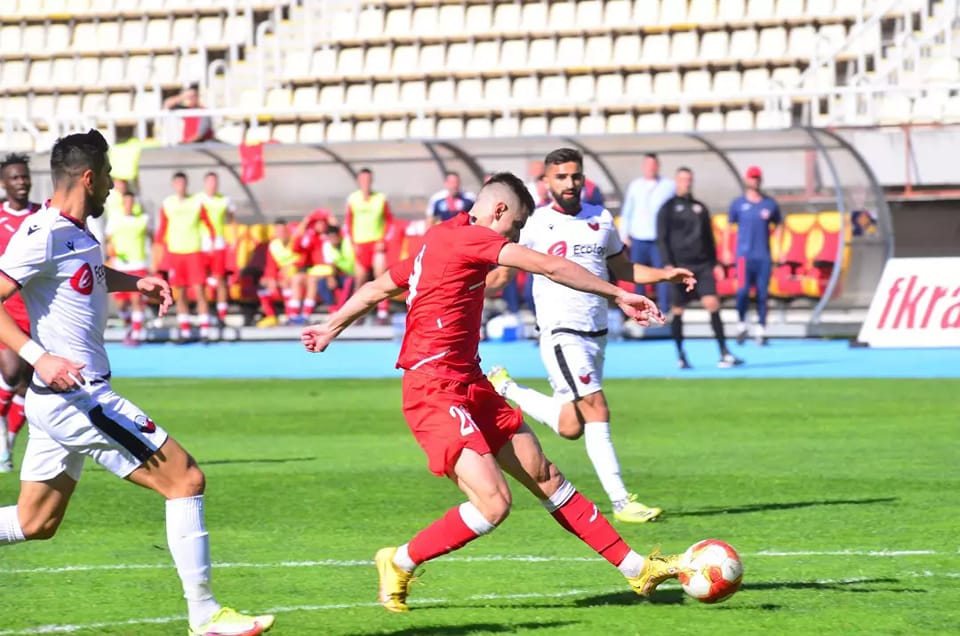 ПМФЛ: Шкендија со деветмина фудбалери триумфираше над Работнички