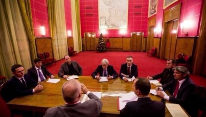 Спремаат ли партиите на Албанците Tиранска платформа 2?