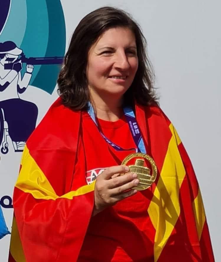 Ковачевски: Искрени честитки за македонската параолимпијка Оливера Наковска Бикова за освоениот златен медал