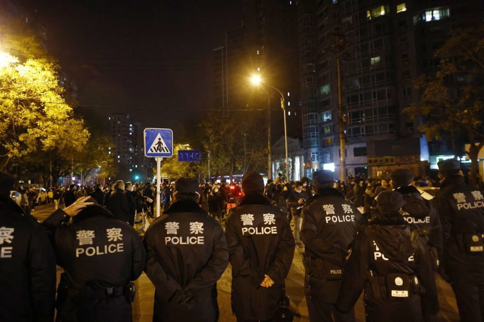 Полицијата се обидува да спречи протести во Пекинг и во Шангај