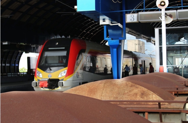 Патничкиот воз од Скопје до Битола патувал 10 часа