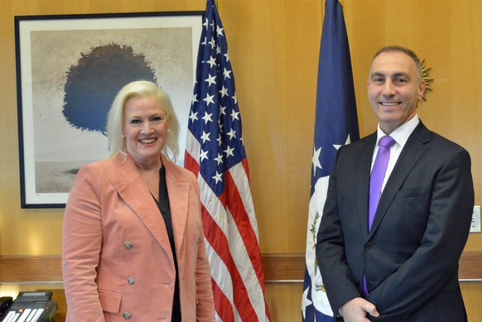 Артан Груби се сретна со новата американска амбасадорка, Ангела Агелер