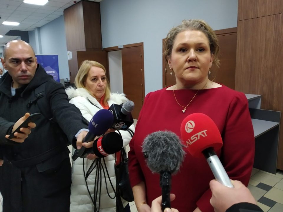 Петровска: Во овој момент нема реална закана за безбедноста на државата