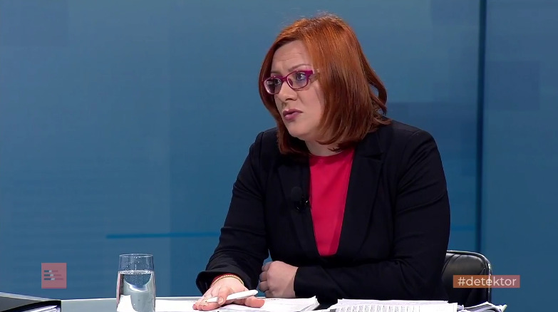 Димитриеска Кочоска: Владата манипулира со бројките, во која ставка од буџетот стои дека се исплатени 760 милиони евра како помош за граѓаните?
