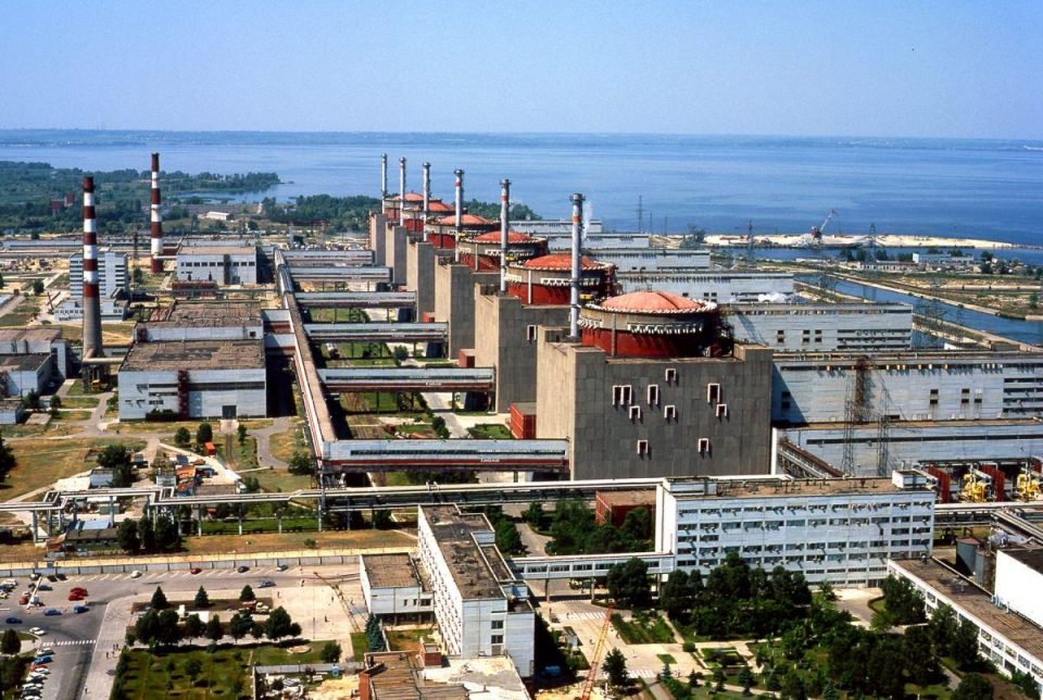 Гроси: Нуклеарната централа во Запорожје се уште е во опасност