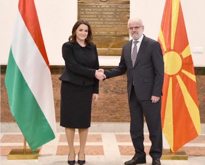 Средба на Џафери со унгарската претседателка Новак